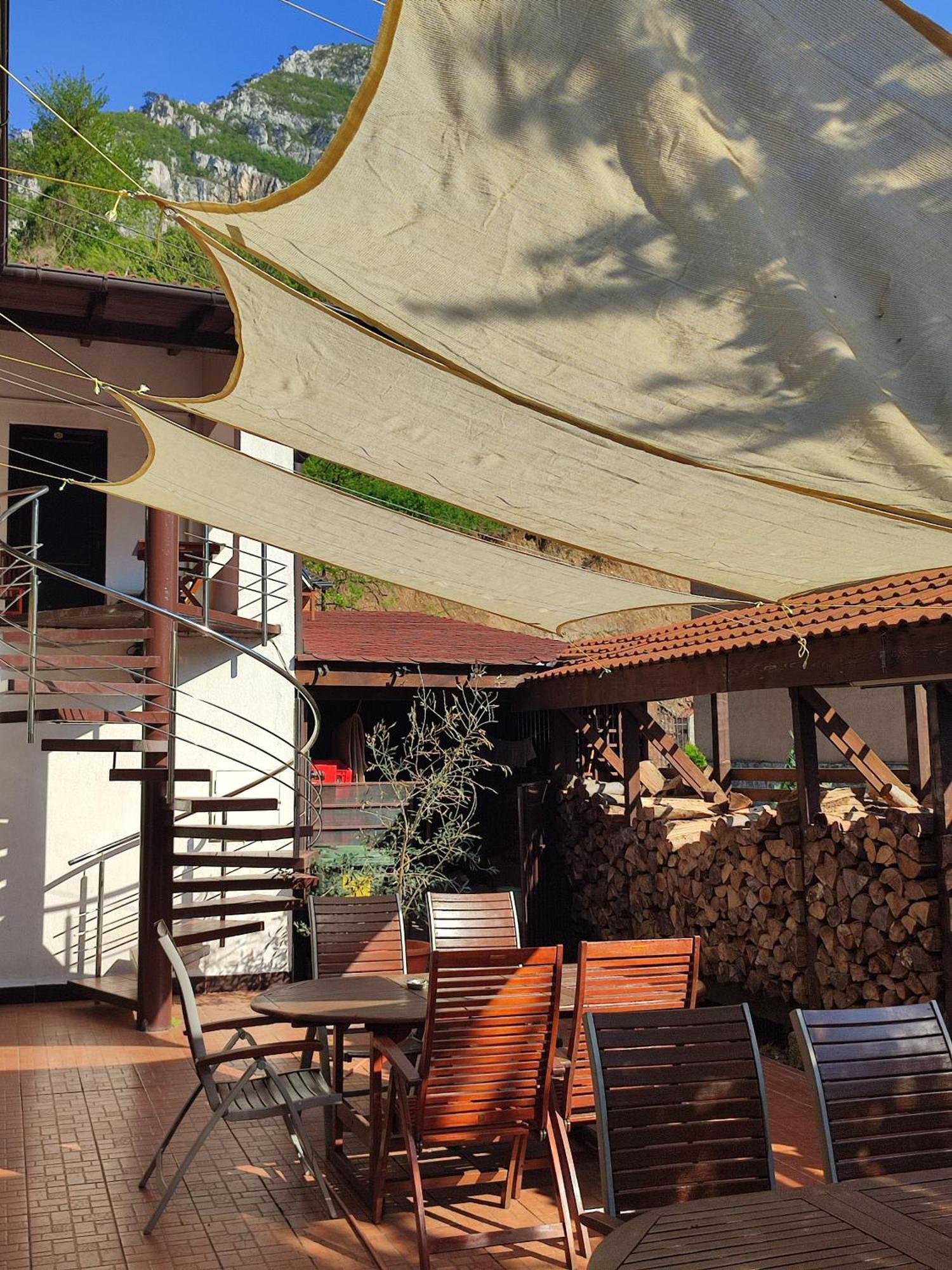 Pensiunea La Dolce Vita Băile Herculane Dış mekan fotoğraf