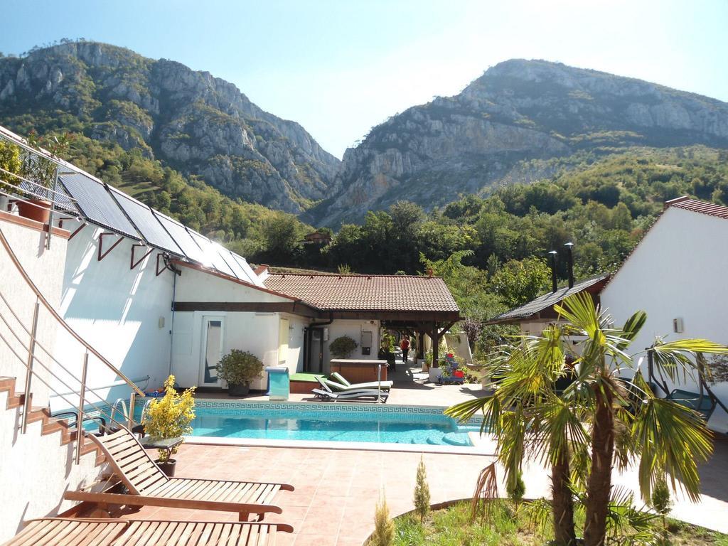 Pensiunea La Dolce Vita Băile Herculane Dış mekan fotoğraf
