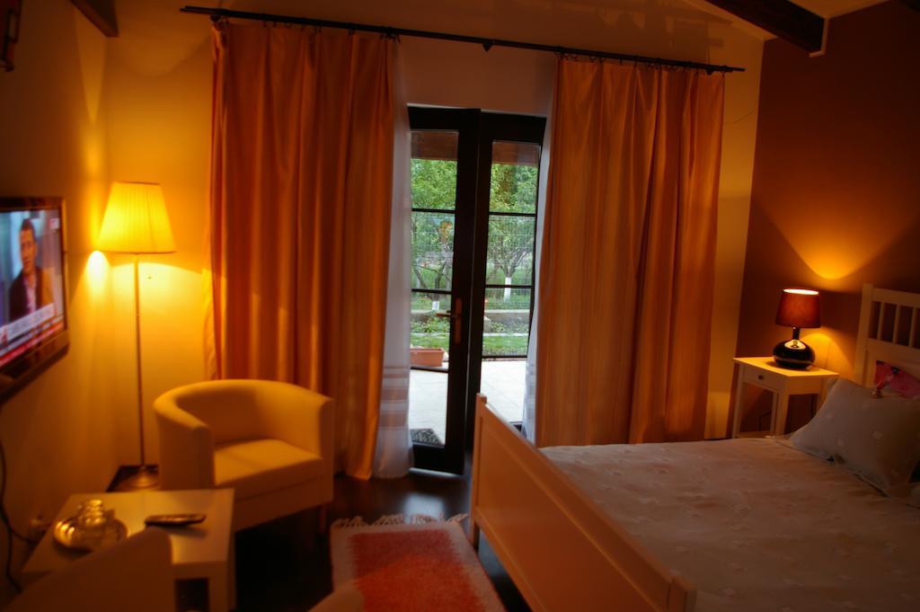 Pensiunea La Dolce Vita Băile Herculane Dış mekan fotoğraf